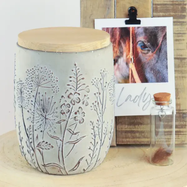 Keramik Tierurne Wildblumen